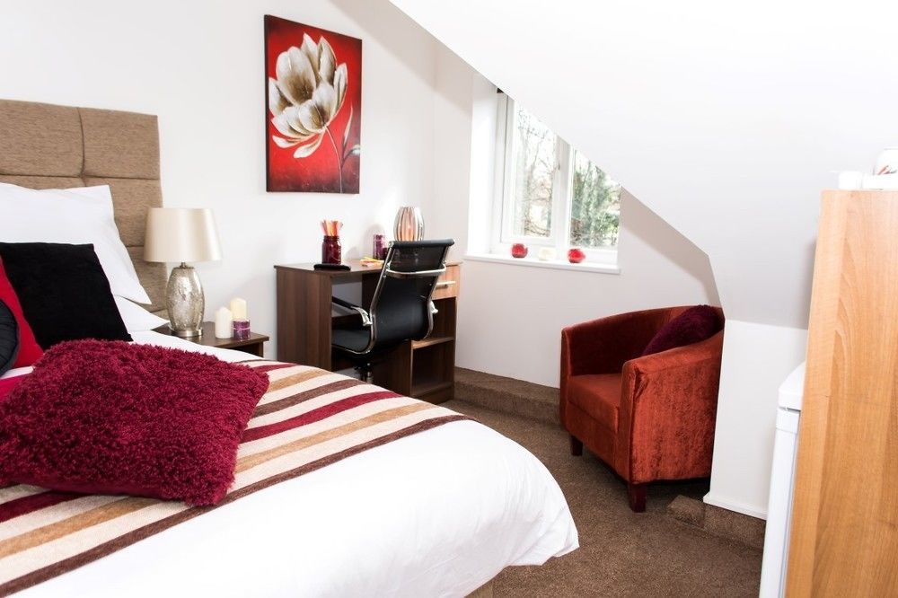 Trivelles Mayfair,stockport Extérieur photo