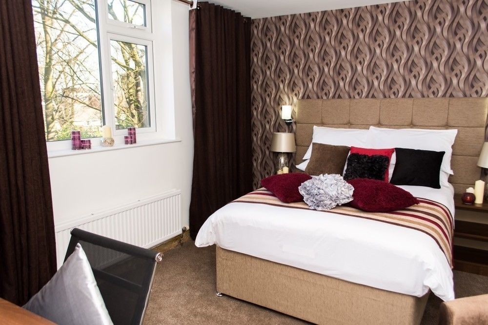 Trivelles Mayfair,stockport Extérieur photo